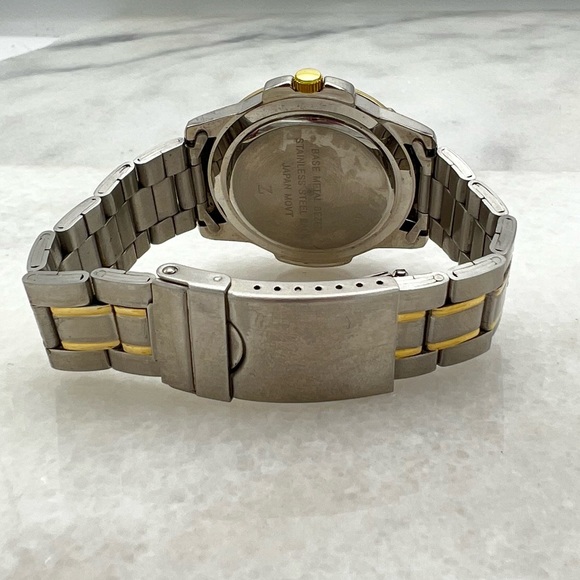 PDI Gold & Silver Watch - Picture 4 of 5